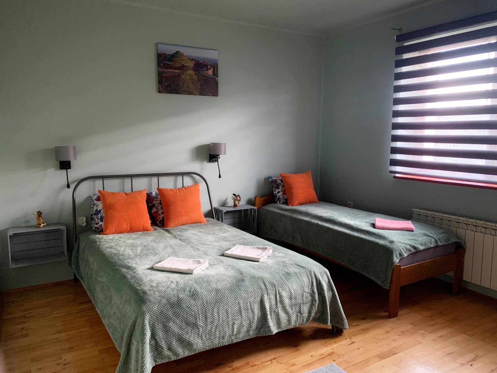 크라쿠프 Cracow Family House 빌라 외부 사진